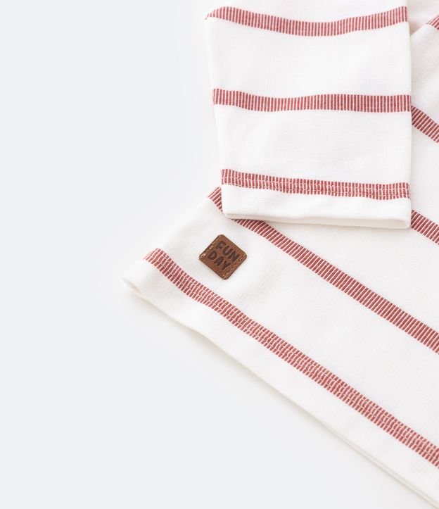 Remera Infantil con Abotonado en el Cuello y Estampado Rayado - Talle 1 a 5 años Blanco 6